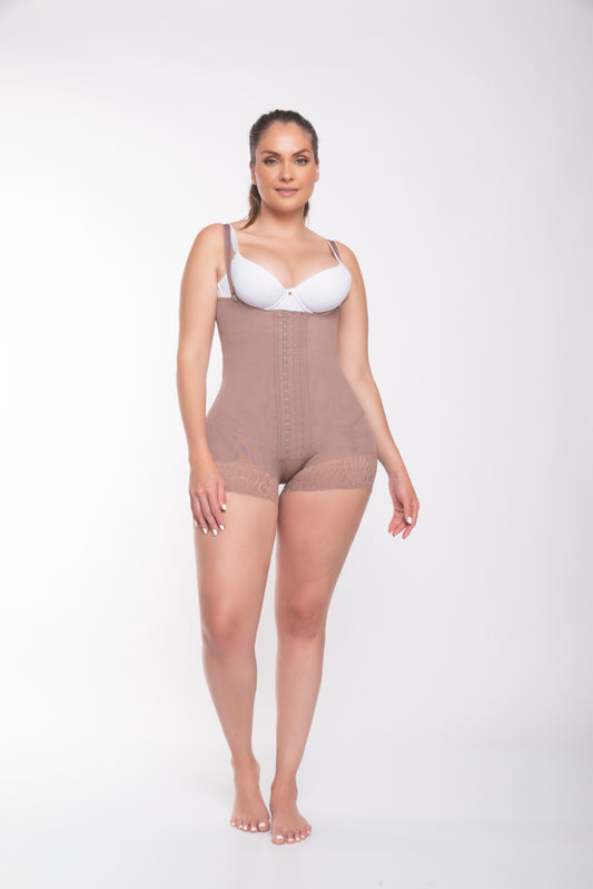 Post-Operative High Compression Hip Hugger Shaper Ref. 09066